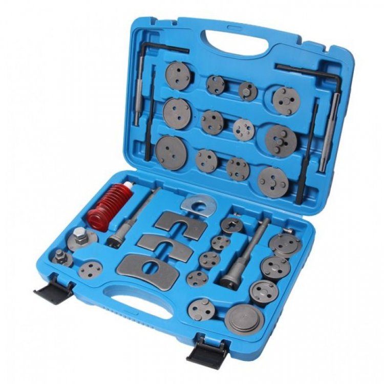 Набор  для обслуживания тормозных цилиндров 35пр.(право/левосторонний привод) в кейсе