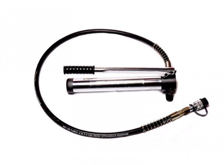 Насос гидравлический ручной 4т(объем масла-04л, давление-600bar,L шланга-1,5мм)