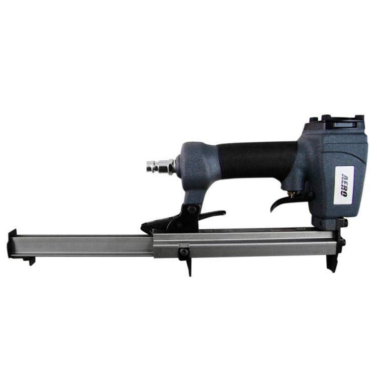 AERO Пневмостеплер д/ скоб   5753 - Соединение: быстросъём   Давление воздуха: 8 БАР Расход воздуха: 2,5 л/мин (арт. 5753)