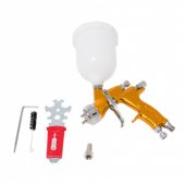 Краскораспылитель "Profi"с верхним пластиковым бачком (600мл, 1.4мм, 2.5bar, 142-198л/мин, присоед. резьба 1/4"+штуцер) Краскораспылитель "Profi"с верхним пластиковым бачком (600мл, 1.4мм, 2.5bar, 142-198л/мин, присоед. резьба 1/4"+штуцер)