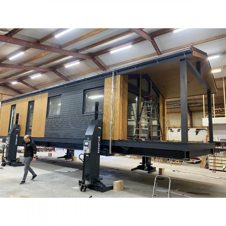 Колонны подкатные г/п 4х8,5 т. электрогидравлические беспроводные Колонны подкатные г/п 4х8,5 т. электрогидравлические беспроводные