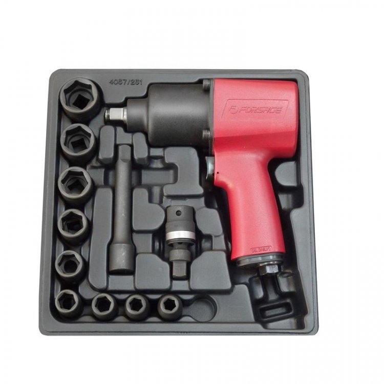 Пневмогайковерт 1220Нм 1/2"(потребление 120л/мин )с комплектом головок 12пр.(10,12,13,14,17,19,22,24,27мм)