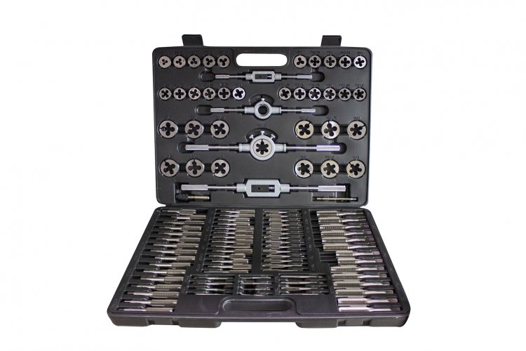 Набор метчик.и плашек110пр(2х0.4,3х0.5,4х0.7,5х0.8,6х0.75-1,8х0.75-1,25,9х0.75-1.25,10х0.75-1.5,11х0.75/1/1.25/1.5, 12х0.75-1.75,14х1-2,16х1-2,18х1.5) Набор метчик.и плашек110пр(2х0.4,3х0.5,4х0.7,5х0.8,6х0.75-1,8х0.75-1,25,9х0.75-1.25,10х0.75-1.5,11х0.75/1/1.25/1.5, 12х0.75-1.75,14х1-2,16х1-2,18х1.5)