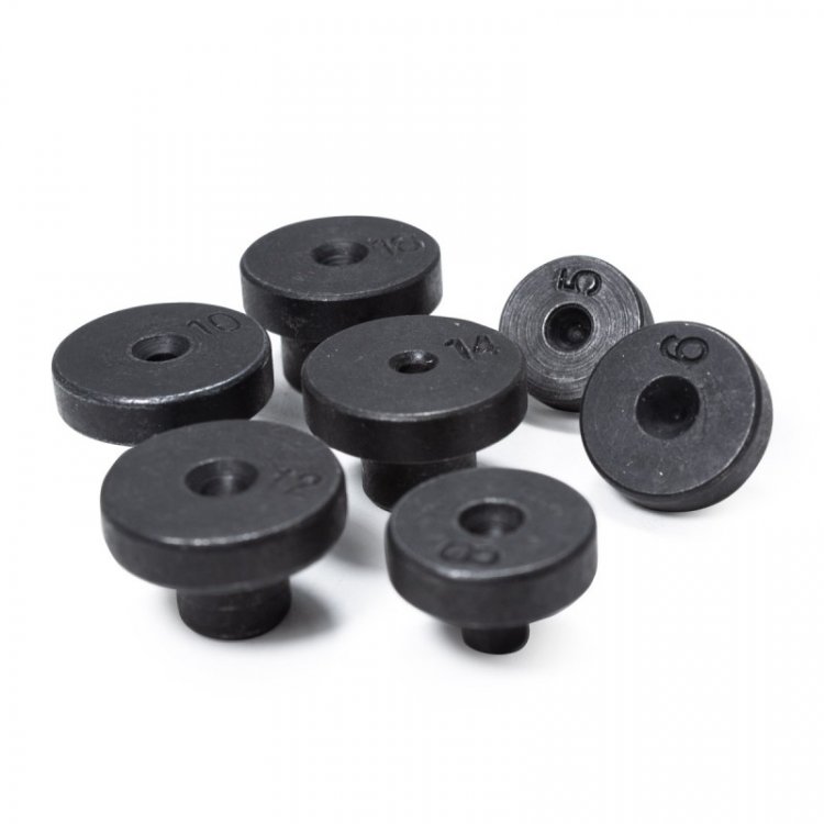 Комплект адаптеров для развальцовки трубок 7пр. (5, 6, 8, 10, 12, 14, 16мм) Комплект адаптеров для развальцовки трубок 7пр. (5, 6, 8, 10, 12, 14, 16мм)