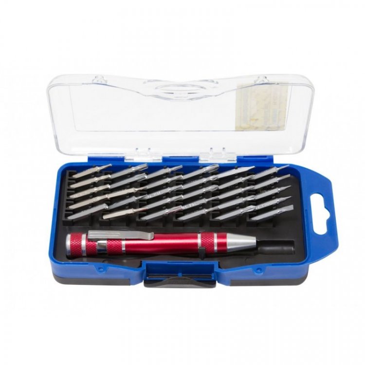 Отвертка-битодержатель магнитная с комплектом бит, 31пр.в пластиковом футляре