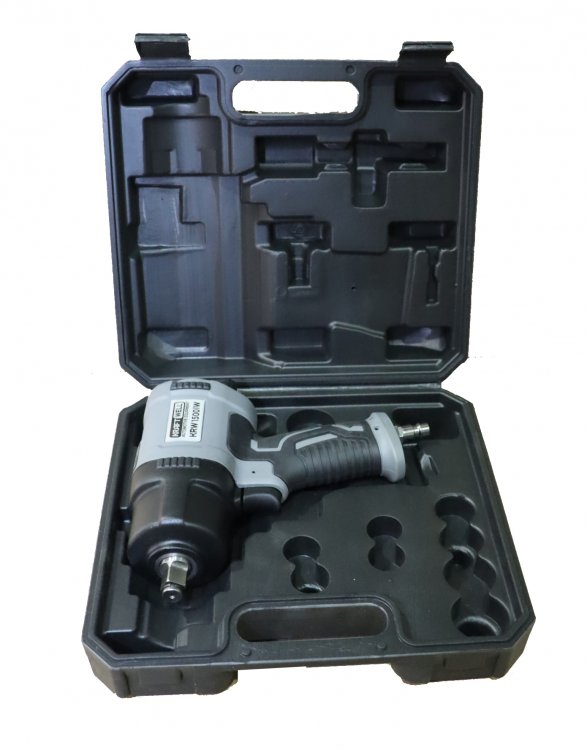 Гайковерт пневматический 1/2, 1500 Нм