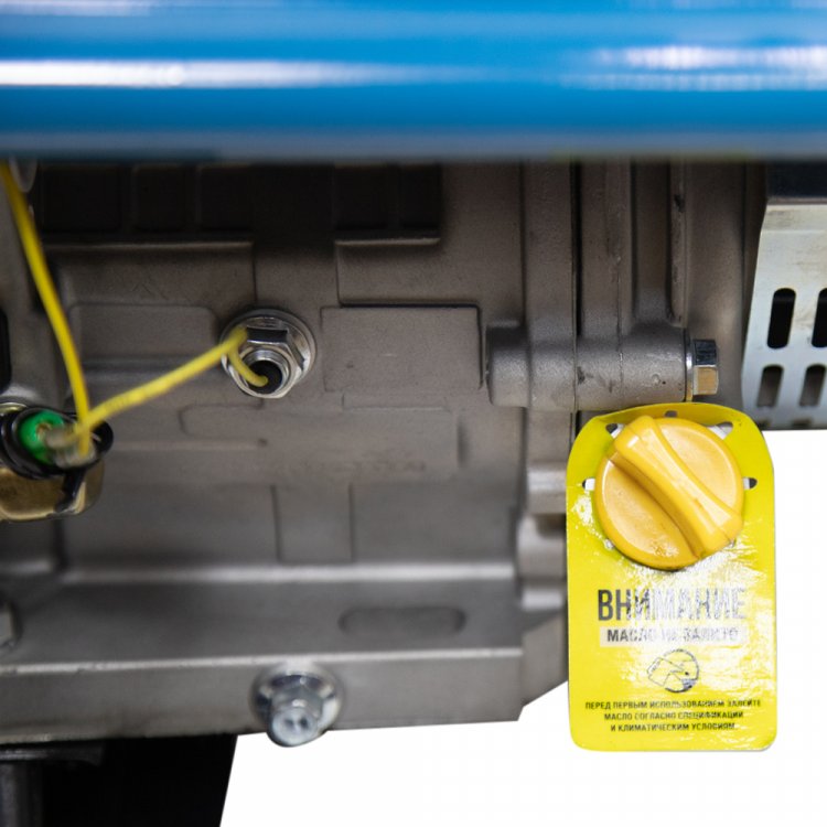 Бензиновый генератор Varteg G6500 - Бензиновый генератор Varteg G6500 (6.0 кВт / 6.5 кВт; 4Т двигатель 190F 420 куб.см 15 л.с.; алюминий; 2*230В/16А + 1*230В/32А + 12В/5А; ручной старт; стрелочный вольтметр; бак 25л) (арт. 6211) Бензиновый генератор Varteg G6500 - Бензиновый генератор Varteg G6500 (6.0 кВт / 6.5 кВт; 4Т двигатель 190F 420 куб.см 15 л.с.; алюминий; 2*230В/16А + 1*230В/32А + 12В/5А; ручной старт; стрелочный вольтметр; бак 25л) (арт. 6211)