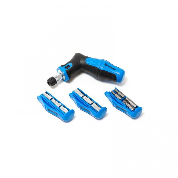 Отвертка угловая реверсивная с набором бит и головок,24пр.(PH:1,2,3;PZ:1,2,3;SL:3,4,5,6мм;T:10,15,20,25,30;головки:5,6,7,8,9,10мм)в блистере+сумка Отвертка угловая реверсивная с набором бит и головок,24пр.(PH:1,2,3;PZ:1,2,3;SL:3,4,5,6мм;T:10,15,20,25,30;головки:5,6,7,8,9,10мм)в блистере+сумка