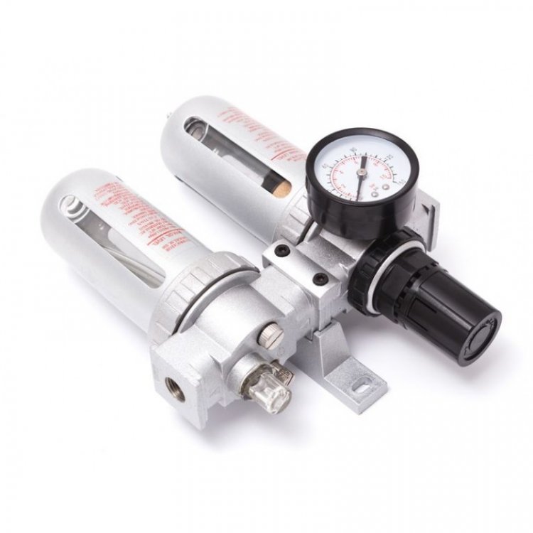 Блок подготовки воздуха 1/4"(фильтр-регулятор+лубрикатор)(10Мк, 800 л/мин, 0-10bar,раб. температура 5°-60°) Блок подготовки воздуха 1/4"(фильтр-регулятор+лубрикатор)(10Мк, 800 л/мин, 0-10bar,раб. температура 5°-60°)