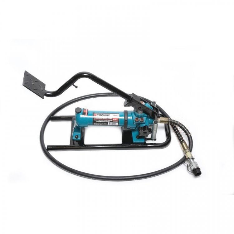 Насос гидравлический ножной (20-700bar,емкость масла-0.6л, длина-550мм,ширина-150мм,высота-300мм) Насос гидравлический ножной (20-700bar,емкость масла-0.6л, длина-550мм,ширина-150мм,высота-300мм)