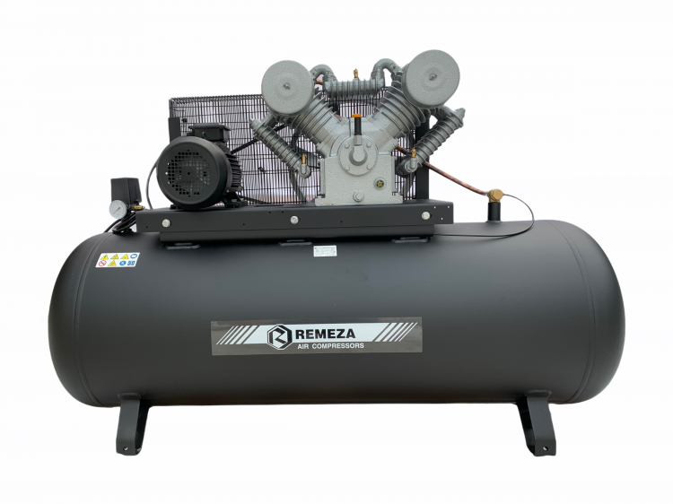 Компрессор поршневой повышенного давления 500.LT100/16 REMEZA (Белоруссия): 1400 л/мин., 16 бар, ресивер 500 л., 11 кВт, 380В, габариты без упак. 2000х615х1250 мм, 385 кг. Компрессор поршневой повышенного давления 500.LT100/16 REMEZA (Белоруссия): 1400 л/мин., 16 бар, ресивер 500 л., 11 кВт, 380В, габариты без упак. 2000х615х1250 мм, 385 кг.