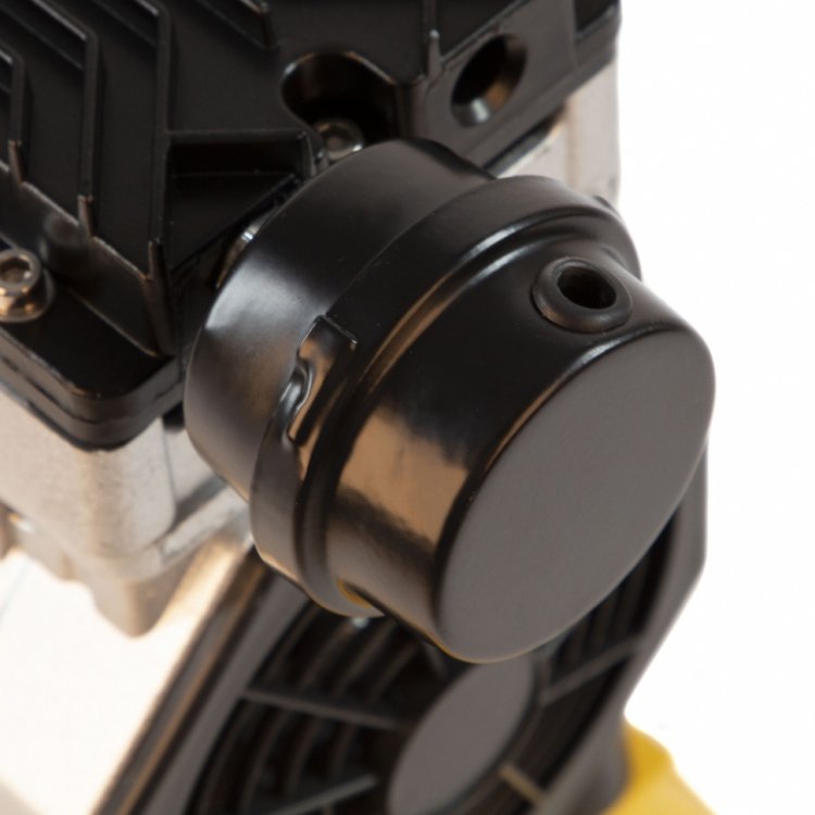 Компрессор DLS950/24 безмаслянный малошумный 950 Вт, 165 л/мин,ресивер 24 л// Denzel Компрессор DLS950/24 безмаслянный малошумный 950 Вт, 165 л/мин,ресивер 24 л// Denzel