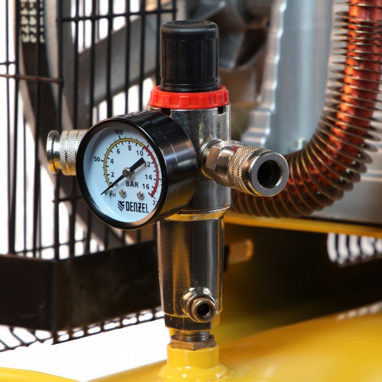 Компрессор воздушный рем. привод BCI4000-T/100, 4,0 кВт, 100 литров, 690 л/мин// Denzel Компрессор воздушный рем. привод BCI4000-T/100, 4,0 кВт, 100 литров, 690 л/мин// Denzel