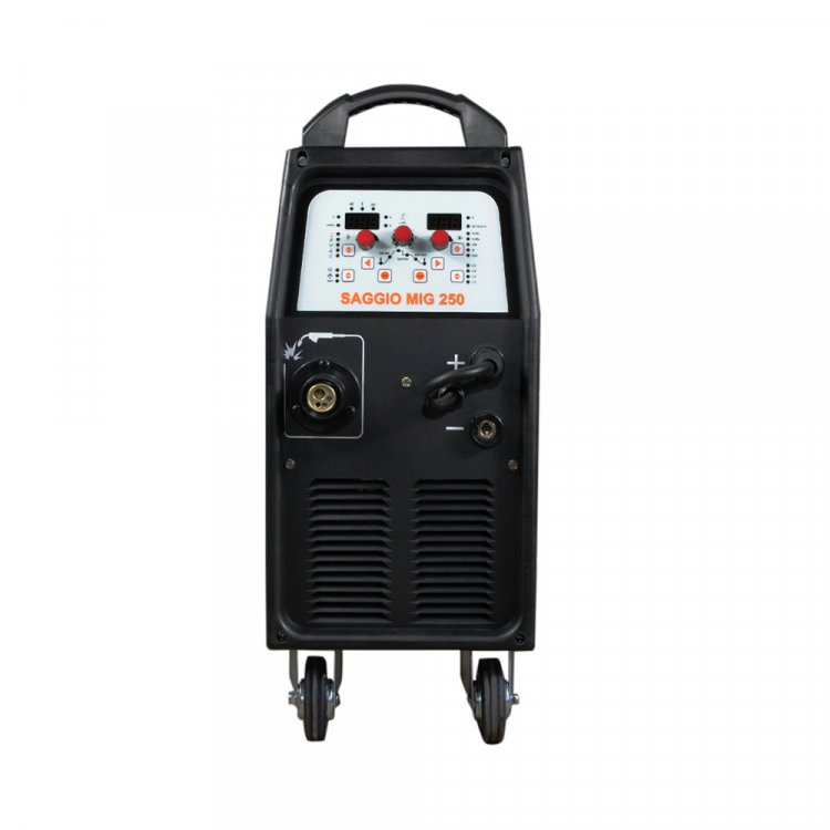 Сварочный полуавтомат Saggio Mig 250 - Многофункциональный (MIG-SYN) 250А полуавтомат 3-в-1. Позволяет работать как в синергетическом режиме, так и в ручном. Сварочный ток 40-250 (MIG), 10-250(TIG), 20-250(MMA). Возможность подключения горелки Spool Сварочный полуавтомат Saggio Mig 250 - Многофункциональный (MIG-SYN) 250А полуавтомат 3-в-1. Позволяет работать как в синергетическом режиме, так и в ручном. Сварочный ток 40-250 (MIG), 10-250(TIG), 20-250(MMA). Возможность подключения горелки Spool
