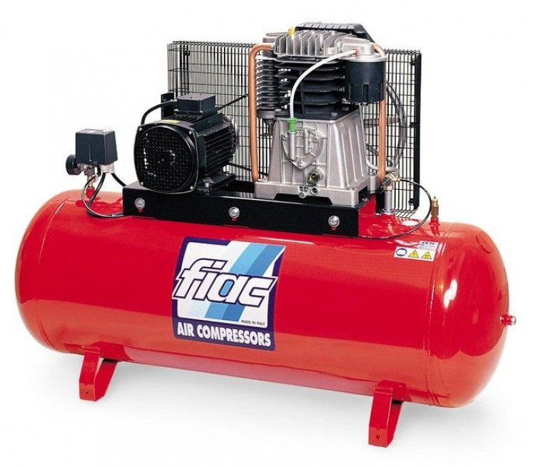Компрессор поршневой серии FIAC повышенного давления 270.AB858/16 REMEZA (Белоруссия): 850 л/мин., 16 бар, ресивер 270 л., 7,5 кВт, 380В, габариты без упак. 1650х510х1150 мм, 200 кг. Компрессор поршневой серии FIAC повышенного давления 270.AB858/16 REMEZA (Белоруссия): 850 л/мин., 16 бар, ресивер 270 л., 7,5 кВт, 380В, габариты без упак. 1650х510х1150 мм, 200 кг.
