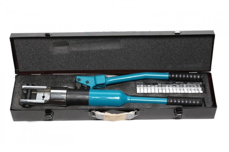 Инструмент гидравлический обжимной для кабелей 14т(ход штока-20мм, сечение 16-240мм2, адаптеры-16,25,35,50,70,95,120,150,185,240мм), в кейсе Инструмент гидравлический обжимной для кабелей 14т(ход штока-20мм, сечение 16-240мм2, адаптеры-16,25,35,50,70,95,120,150,185,240мм), в кейсе