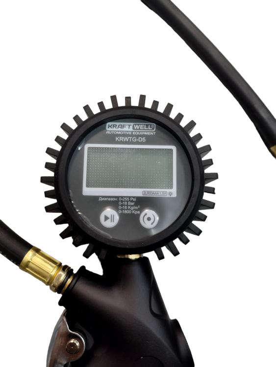 Пистолет с цифровым манометром 18 бар