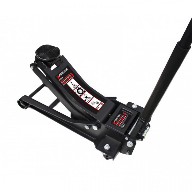 Домкрат подкатной гидравлический 3 т усиленный низкопрофильный с прорезиненной накладкой на рукоятке (2 поршня, резиновая накладка,h min75мм,h max510 Домкрат подкатной гидравлический 3 т усиленный низкопрофильный с прорезиненной накладкой на рукоятке (2 поршня, резиновая накладка,h min75мм,h max510