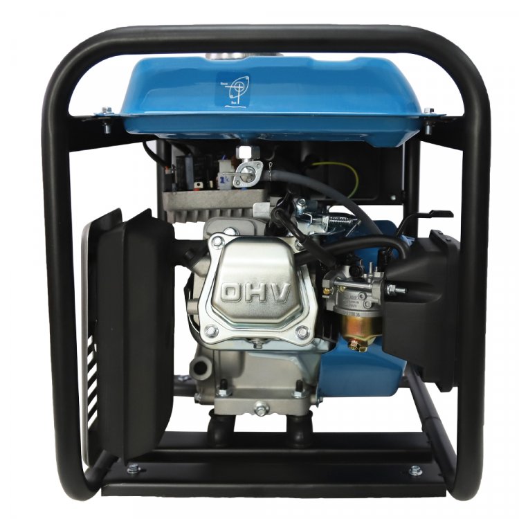 Бензиновый инверторный генератор VARTEG G2600i - Бензиновый инверторный генератор VARTEG G2600i (2,2 - 2,5 кВт / 7 л.с. / топливный бак 5.5 л / МФД 4в1 / маслодатчик / 2 * 16А) (арт. 8452)