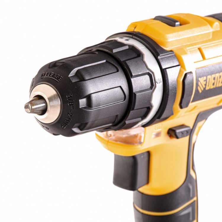 Дрель-шуруповерт аккумуляторная CDL-12-02, Li-Ion, 12 В, 1,5 Ач, 2 акк.// Denzel