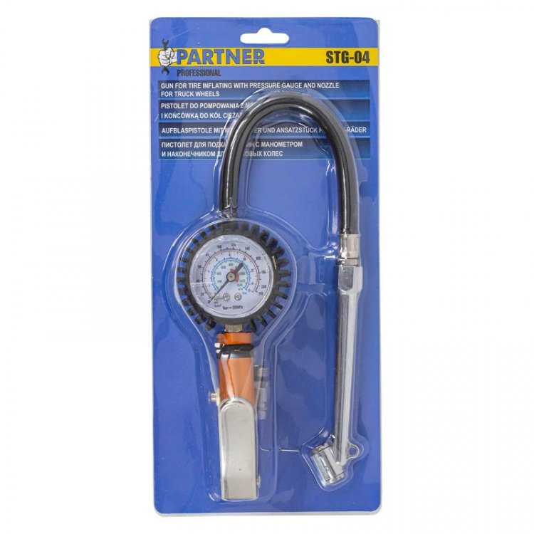 Пистолет для подкачки шин с манометром и наконечником для груз. колес Пистолет для подкачки шин с манометром и наконечником для груз. колес
