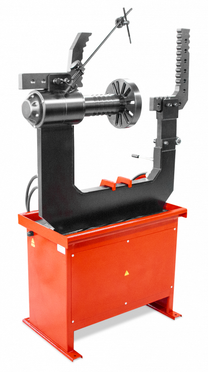 Фаворит - С  (ДП4С.000 СБ 380) Стенд для правки дисков (электрический стенд 380В с гидроприводом для правки легкосплавных дисков с усиленной поворотной скобой)