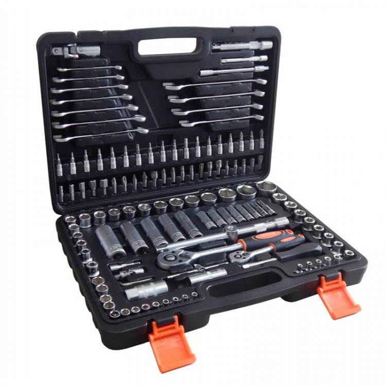 Набор инструментов 125пр. 1/4"&1/2" (6гр.)(4-32мм, Е4-Е24, ключи: 8,10-19мм + гибкий удлинитель 1/4")