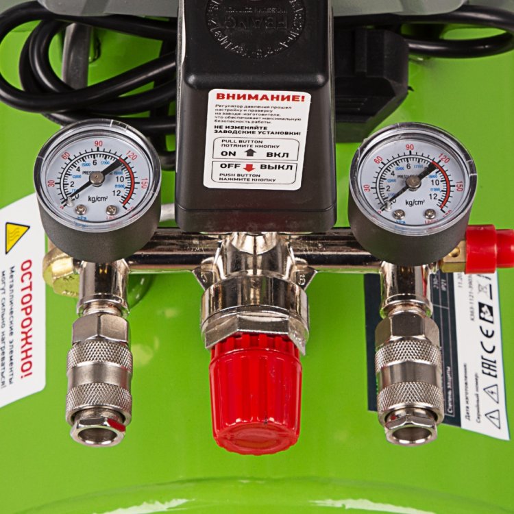 Компрессор воздушный КК-1500/50, 1,5 кВт, 198 л/мин, 50 л, прямой привод, масляный// Сибртех Компрессор воздушный КК-1500/50, 1,5 кВт, 198 л/мин, 50 л, прямой привод, масляный// Сибртех