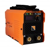 Сварочный аппарат UNO MMA 200 - Цифровой дисплей. Горячий старт, форсаж дуги, антизалипание. MMA, панельные розетки 35 мм2, напряжение питания: 220В±15%, Диапазон сварочного тока: 20-200А, ПВ: 100%, ремень для переноски, комплектация: кабели 3 м, эле Сварочный аппарат UNO MMA 200 - Цифровой дисплей. Горячий старт, форсаж дуги, антизалипание. MMA, панельные розетки 35 мм2, напряжение питания: 220В±15%, Диапазон сварочного тока: 20-200А, ПВ: 100%, ремень для переноски, комплектация: кабели 3 м, эле