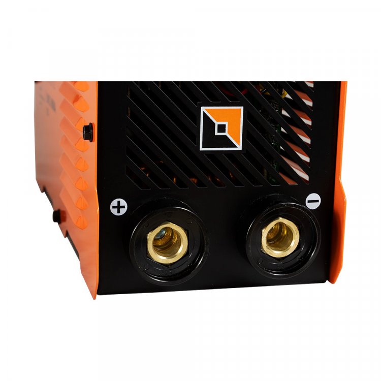 Сварочный аппарат UNO MMA 200 - Цифровой дисплей. Горячий старт, форсаж дуги, антизалипание. MMA, панельные розетки 35 мм2, напряжение питания: 220В±15%, Диапазон сварочного тока: 20-200А, ПВ: 100%, ремень для переноски, комплектация: кабели 3 м, эле Сварочный аппарат UNO MMA 200 - Цифровой дисплей. Горячий старт, форсаж дуги, антизалипание. MMA, панельные розетки 35 мм2, напряжение питания: 220В±15%, Диапазон сварочного тока: 20-200А, ПВ: 100%, ремень для переноски, комплектация: кабели 3 м, эле