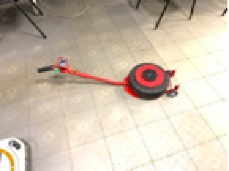 Домкрат подкатной пневматический 5т(6-12bar, h min 144мм, h max 440мм, 3 подушки, Ø320мм) Домкрат подкатной пневматический 5т(6-12bar, h min 144мм, h max 440мм, 3 подушки, Ø320мм)