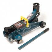 Домкрат подкатной гидравлический 2 т с усиленным корпусом "Profi" (дополнительные ребра жесткости, h min 135мм.h max 320мм), в кейсе Домкрат подкатной гидравлический 2 т с усиленным корпусом "Profi" (дополнительные ребра жесткости, h min 135мм.h max 320мм), в кейсе