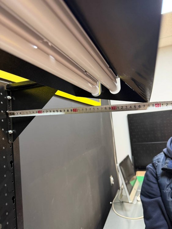 Модуль подсветки (светильник) 600мм для перфорированной панели верстаков GAROPT Модуль подсветки (светильник) 600мм для перфорированной панели верстаков GAROPT