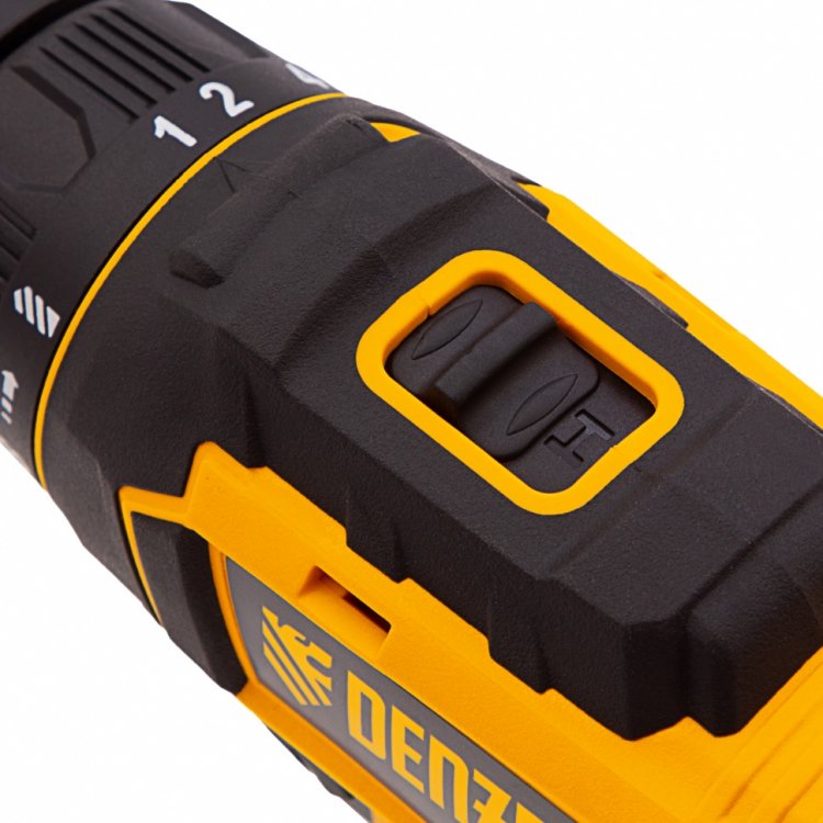 Дрель-шуруповерт аккумуляторная CDL-18-02BM, Li-Ion, 18 В, 2 акк.// Denzel