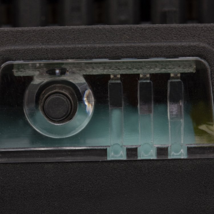 Батарея аккумуляторная IB-18-2.0, Li-Ion, 18 В, 2,0 Ач // Denzel