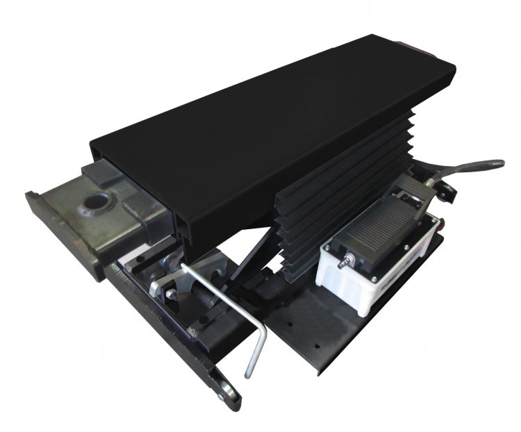 Траверса г/п 2000 кг. с пневмоприводом Red Line Premium (КНР)