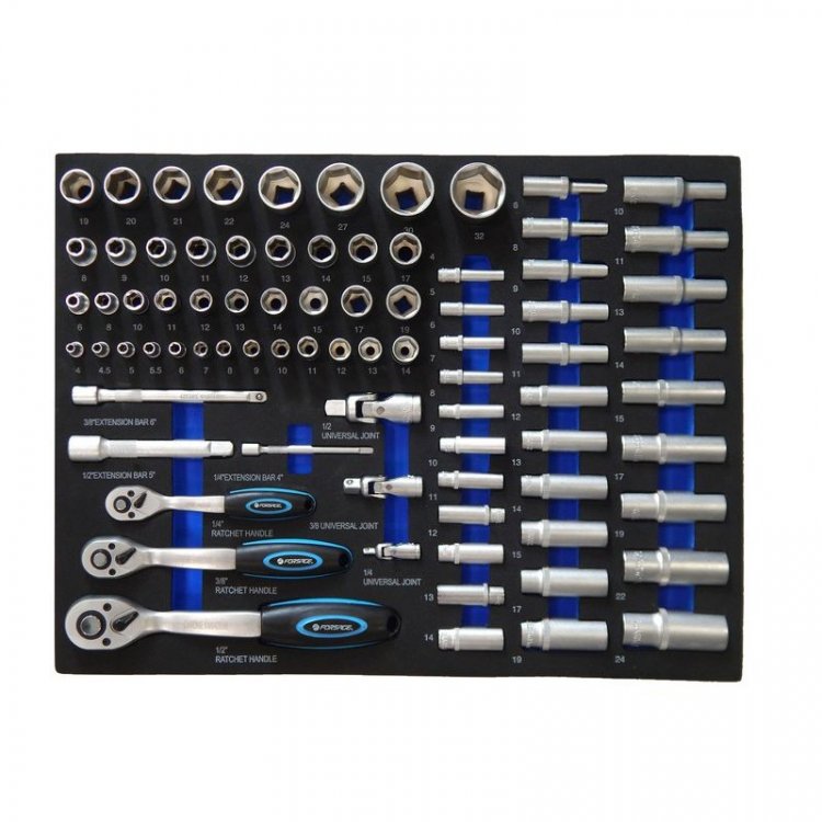 Набор инструментов 80пр.(1/4":4-14мм L-25/50мм;3/8":6-19мм L-28/64мм;1/2":8-32мм L-38мм,10-24мм L-75мм; 6гр.+карданы, удлинители, трещотки)в ложементе