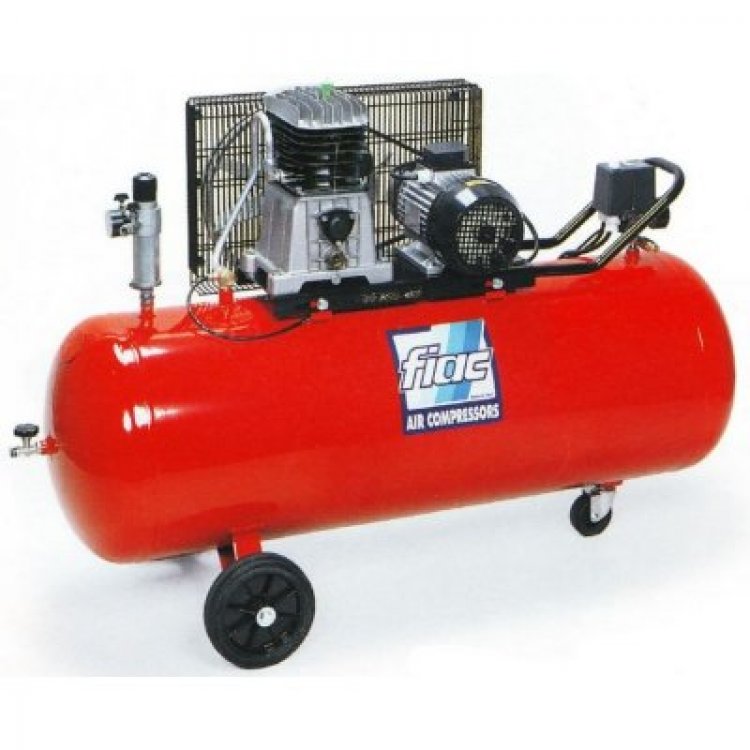Компрессор поршневой серии FIAC 100.AB515 REMEZA (Белоруссия): 515 л/мин., 10 бар, ресивер 100 л., 3 кВт, 380В, габариты без упак. 1150х500х1000 мм, 94 кг. Компрессор поршневой серии FIAC 100.AB515 REMEZA (Белоруссия): 515 л/мин., 10 бар, ресивер 100 л., 3 кВт, 380В, габариты без упак. 1150х500х1000 мм, 94 кг.