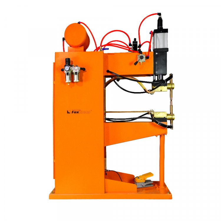 Машина контактной сварки FoxWeld МТ-150-700 - Максимальная мощность кВа: 150, Входное напряжение В: 380, Максимальный первичный ток, А: 394, Артикул: 6553 Машина контактной сварки FoxWeld МТ-150-700 - Максимальная мощность кВа: 150, Входное напряжение В: 380, Максимальный первичный ток, А: 394, Артикул: 6553
