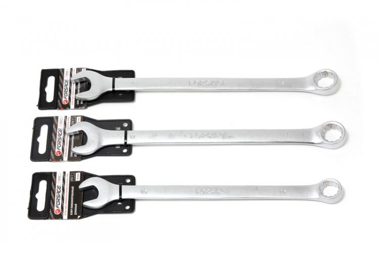 Ключ комбинированный удлиненный 12мм, на пластиковом держателе Ключ комбинированный удлиненный 12мм, на пластиковом держателе