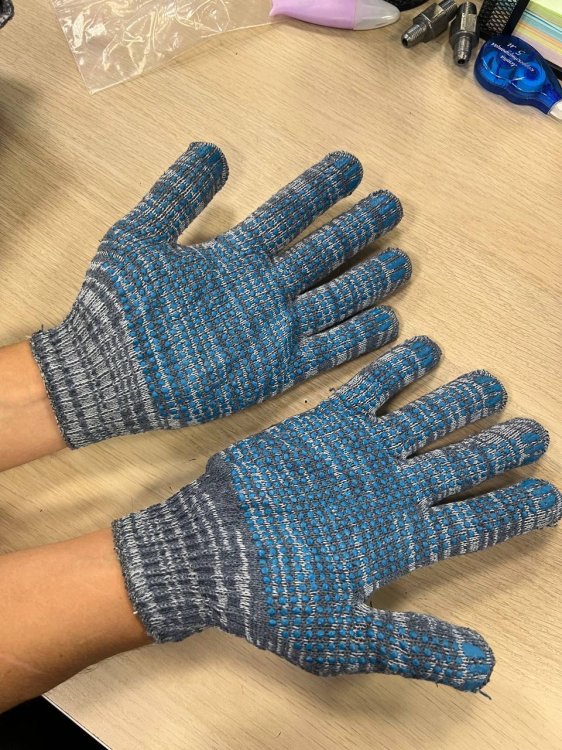 Перчатки 10 класс (4 нитки) с ПВХ стандарт (одна пара)