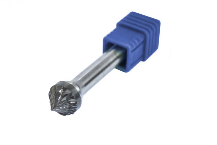 Шарошка коническая "пика" по металлу(Ø 12мм,Ø хвостовика 6мм),в пластиковом футляре