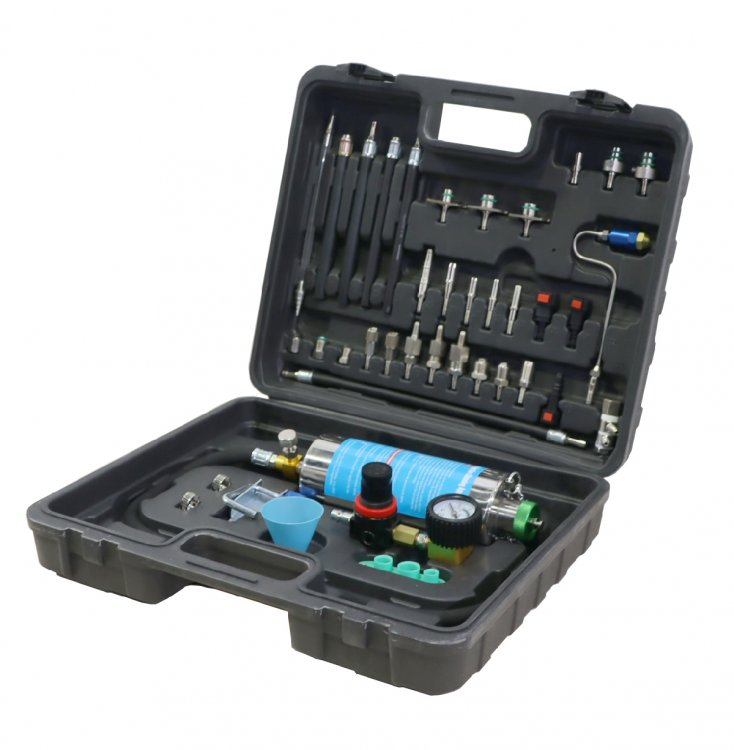 Комплект для промывки топливных систем Комплект для промывки топливных систем