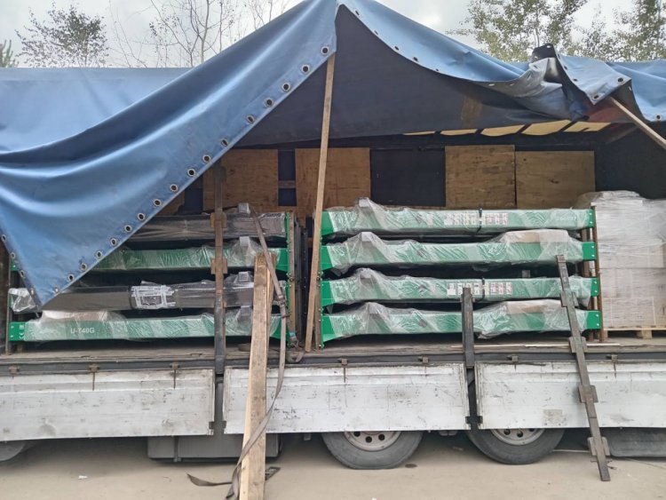 Подъемник двухстоечный электрогидравлический 4 т UNITE U-T40G, horex