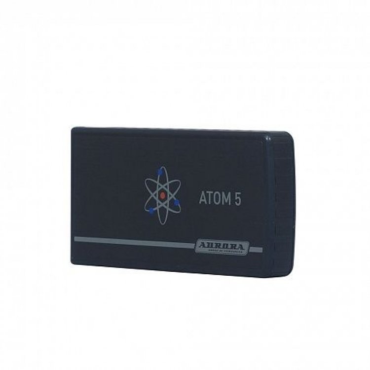 ATOM 05 пусковое устройство нового поколения 12В, 5000мАч, 18.5Вт*ч, 150/300А