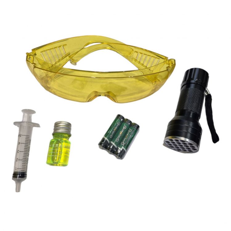 Набор в кейсе для поиска утечек в системе A/C автомобиля, очки, фонарик + батарейки, UV добавка, шприц