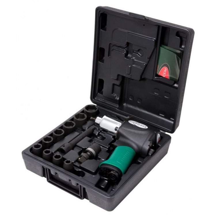 Пневмогайковерт ударный"Twin Hammer"с набором ударных головок1/2"14пр(1212Нм,8000rpm,119л/мин,6.3bar10,12-14,17,19,22,24,27мм+удл.125мм,кардан)в кейсе Пневмогайковерт ударный"Twin Hammer"с набором ударных головок1/2"14пр(1212Нм,8000rpm,119л/мин,6.3bar10,12-14,17,19,22,24,27мм+удл.125мм,кардан)в кейсе