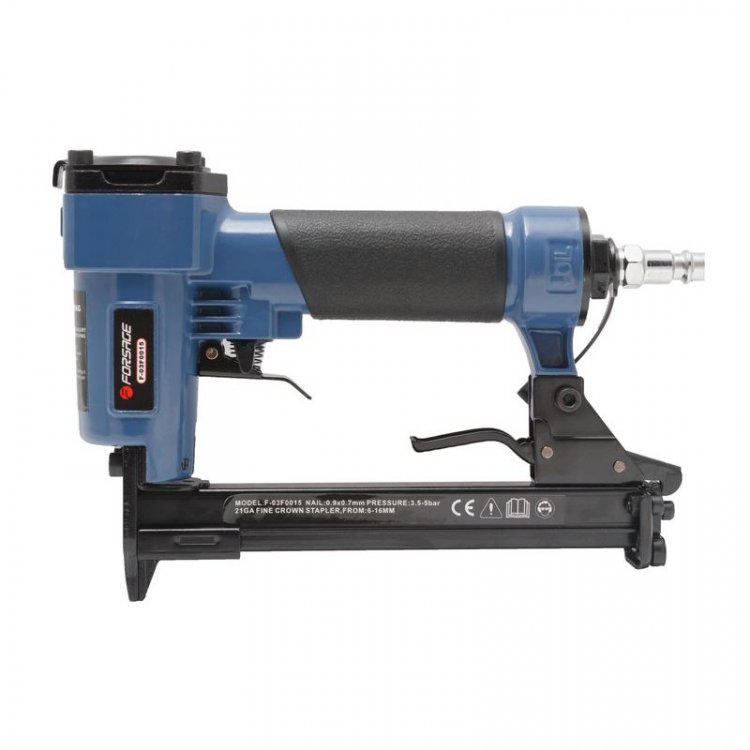 Степлер пневматический в комплекте со сменным бойком  (скоба тип А: L 6-16мм), в кейсе