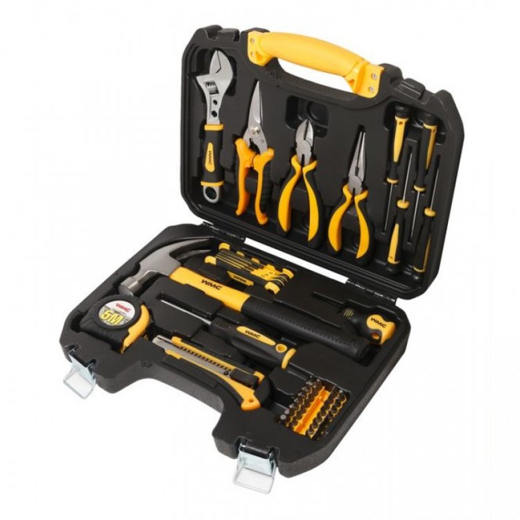 Набор инструментов 54пр.(шарнирно-губцевый, ударный, отвертки, биты) Набор инструментов 54пр.(шарнирно-губцевый, ударный, отвертки, биты)