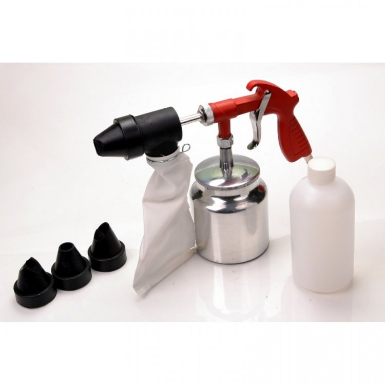 Пескоструйный пистолет с пылесборником + насадки и песок 1000гр. "Geko"